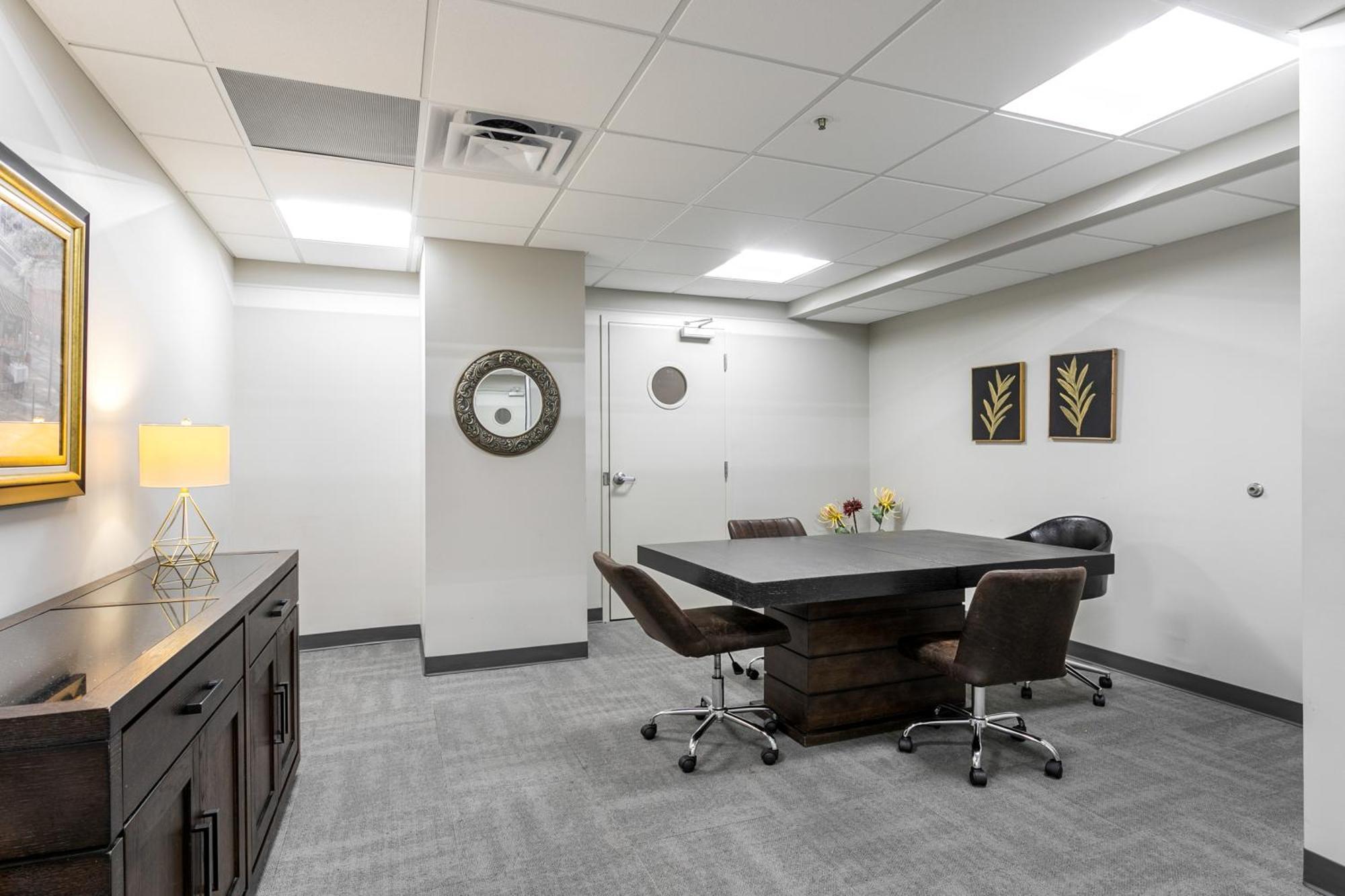 Modern Condo With Game Room In Downtown New Orleans Exterior photo